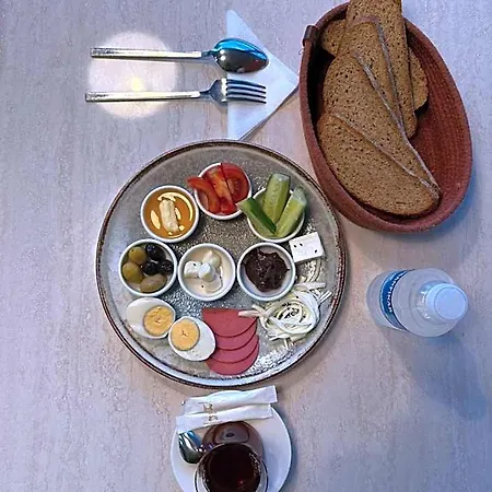Nora Airport Hotel